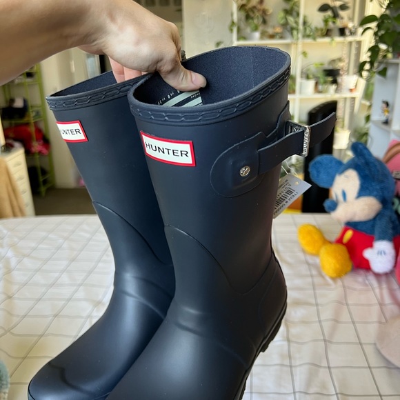 Hunter rain boots - Picture 3 of 12